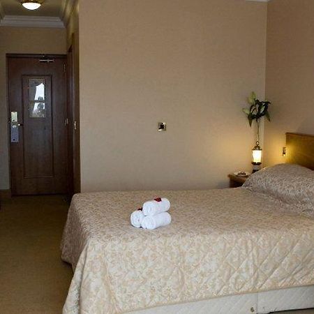 Hotel Il Cigno فيرينزولا المظهر الخارجي الصورة